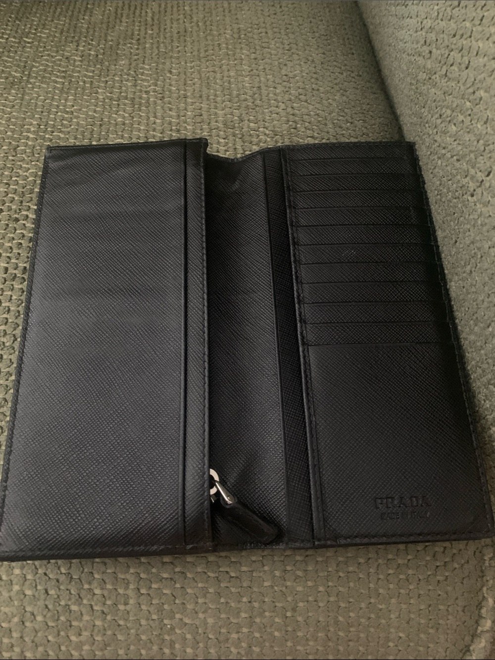 Prada Saffianno Leather Long Bifold Wallet - Picture 5 of 11